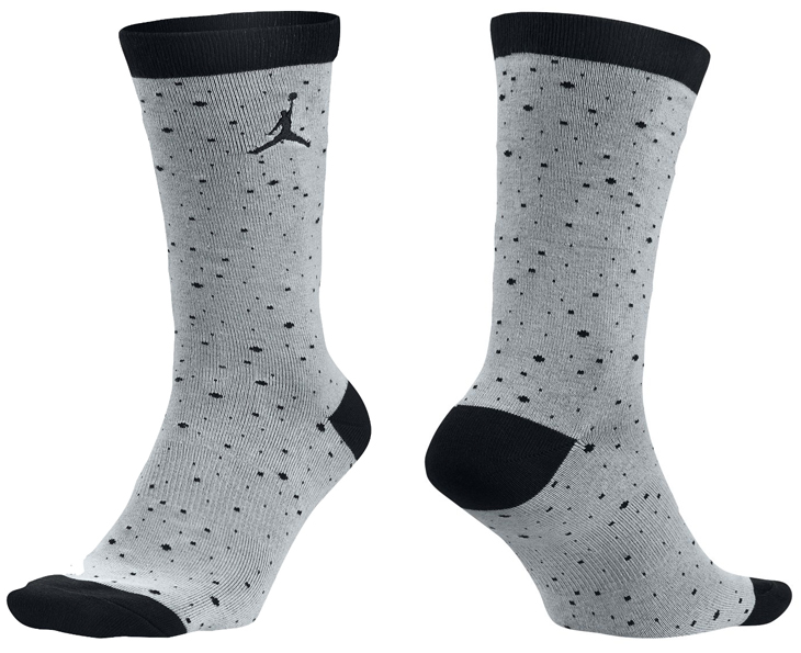 air-jordan-4-retro-cement-sock