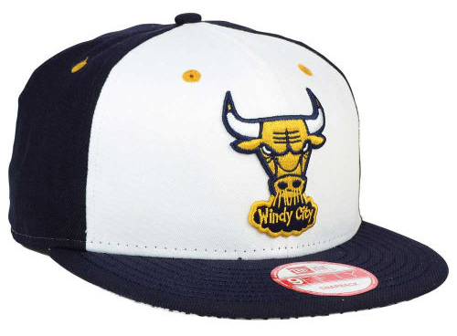 chicago-bulls-new-era-jordan-4-dunk-from-above-hat-2