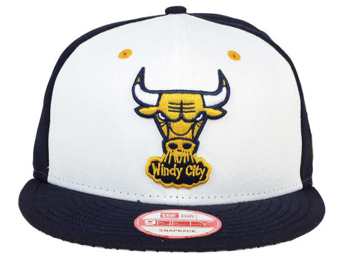 chicago-bulls-new-era-jordan-4-dunk-from-above-hat-3