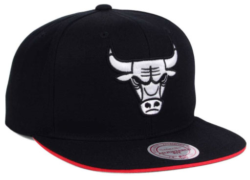 jordan-5-black-metallic-bulls-hat-2
