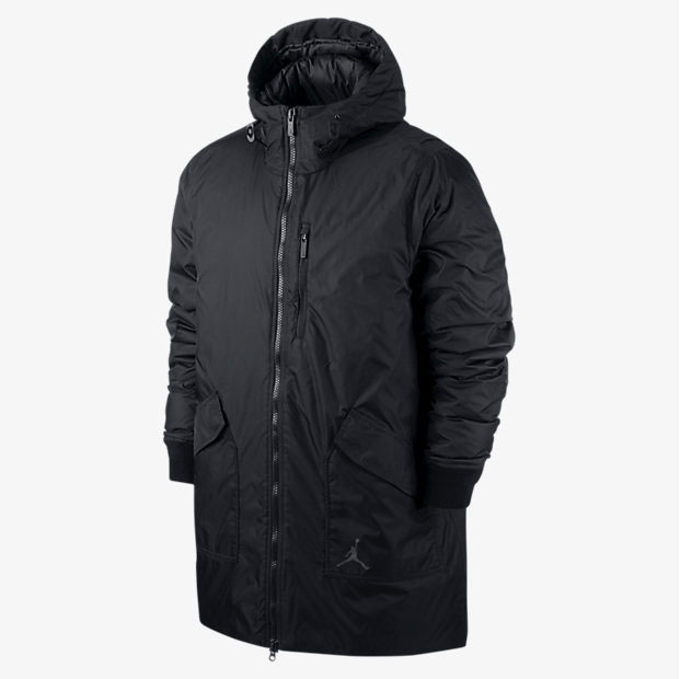 jordan-lifestyle-down-hooded-jacket-black-1