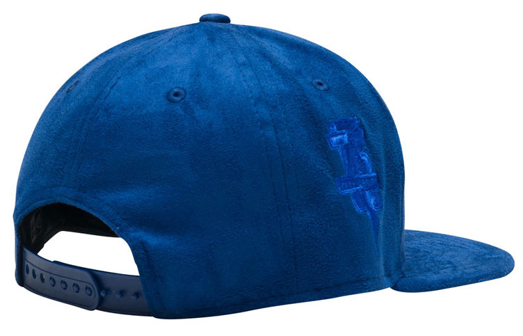 jordan-12-blue-suede-chicago-snapback-hat-2