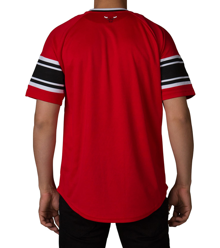 jordan-6-alternate-bulls-shirt-red-2
