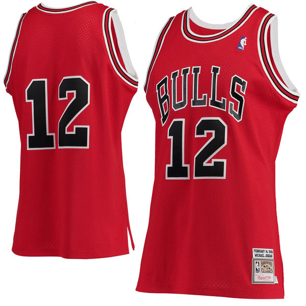 michael-jordan-chicago-bulls-12-jersey-6