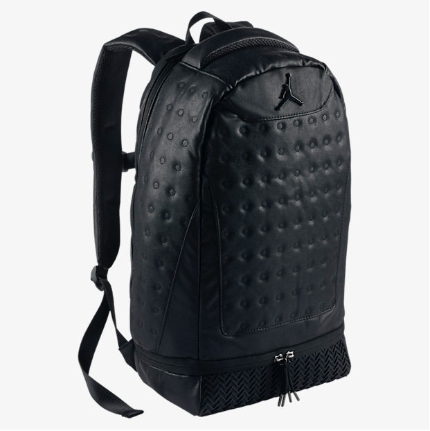air-jordan-13-black-cat-backpack-front