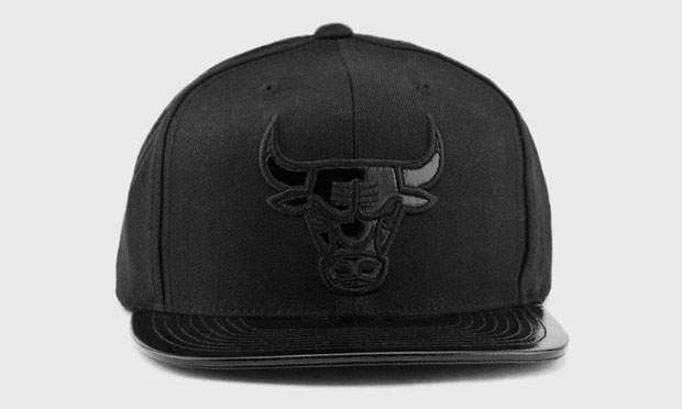 jordan-11-low-barons-bulls-patent-hat-3