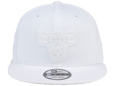 jordan-13-pure-money-new-era-bulls-hat-3