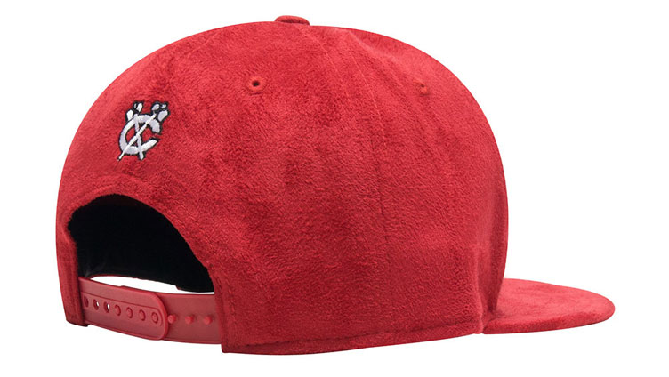 jordan-5-red-suede-chicago-hat-2