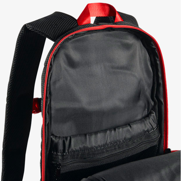 air-jordan-13-bred-backpack-3