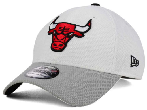 jordan-5-red-suede-new-era-bulls-dad-hat-3