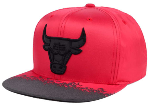 jordan-5-white-cement-bulls-reflective-hat-red