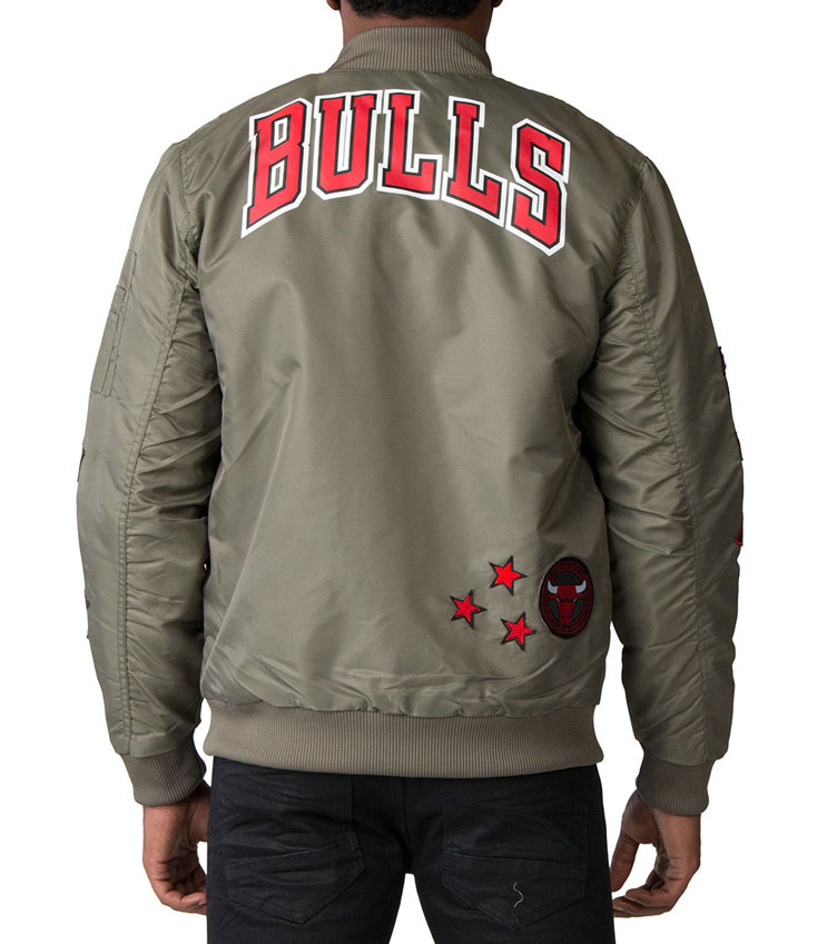 jordan-5-camo-bulls-jacket-2