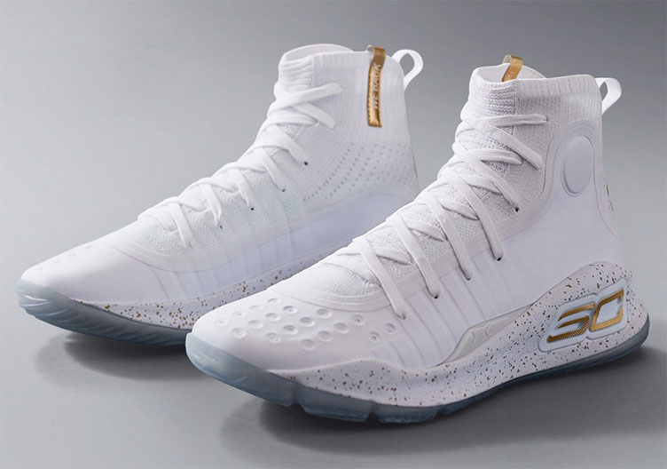 curry-4-more-rings-championship-pack-white-shoe