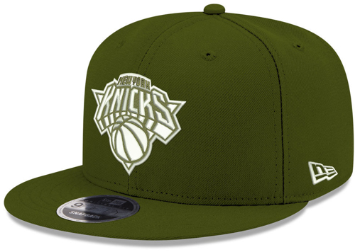 legion-green-foamposites-new-era-snapback-hat-knicks