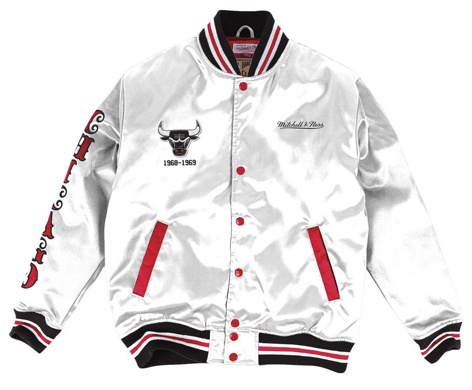 white chicago bulls jacket