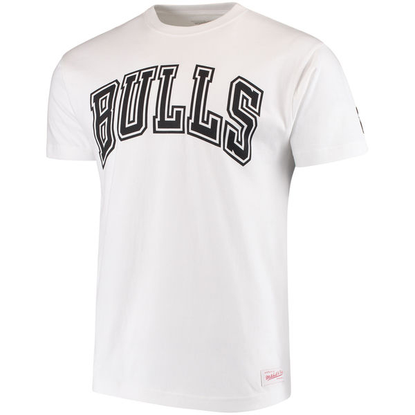 jordan-10-im-back-bulls-white-black-shirt