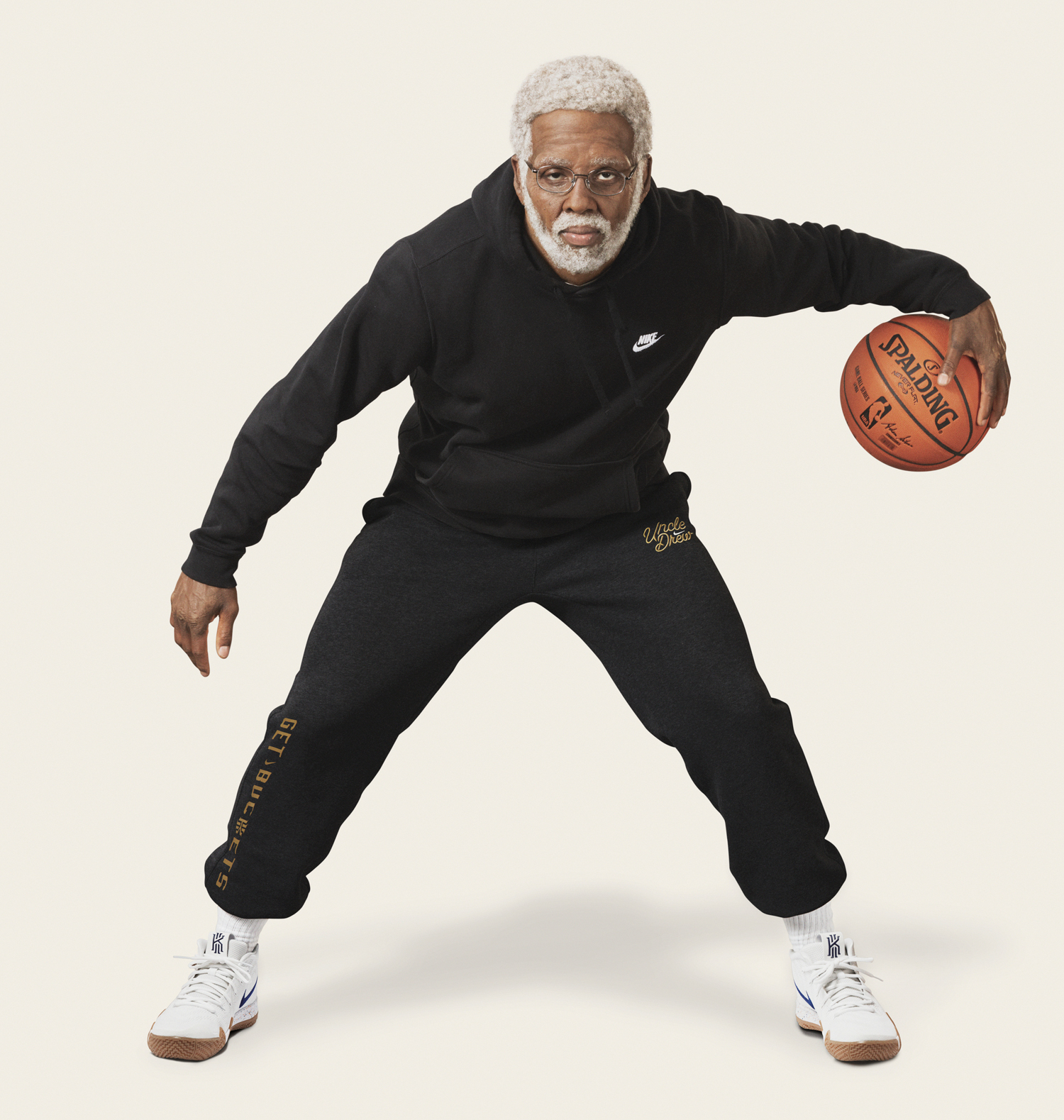 nike-kyrie-4-uncle-drew-clothing-match