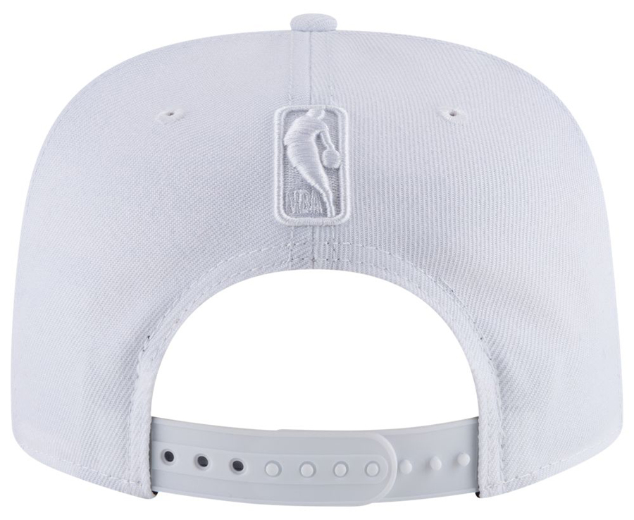 air-jordan-3-pure-triple-white-snapback-hat