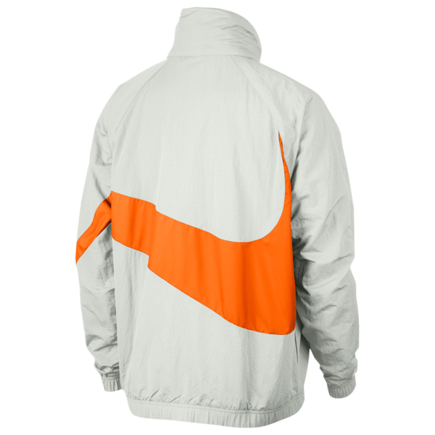 nike-air-max-95-olive-total-orange-jacket-match-4