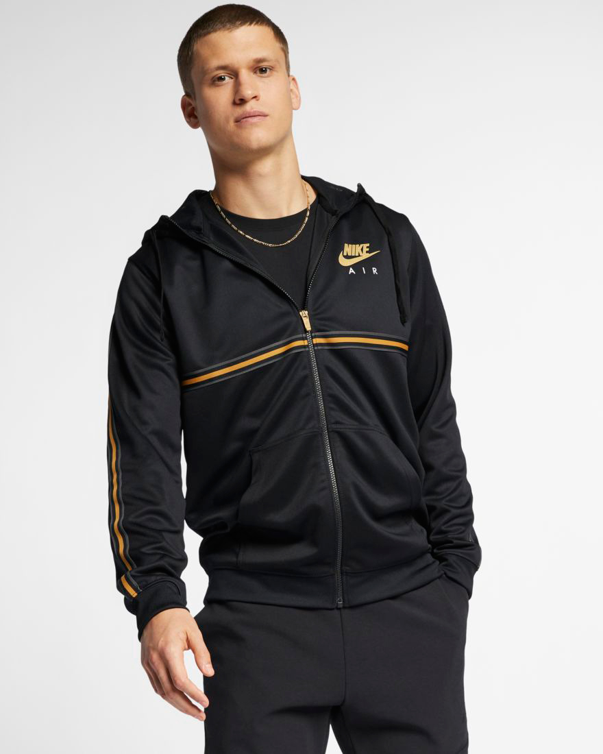 nike-sportswear-metallic-gold-black-hoodie-2
