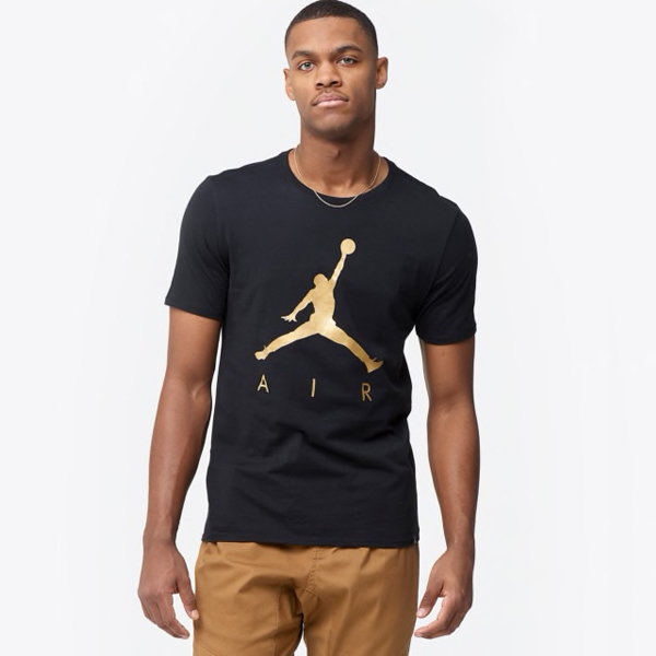 air-jordan-1-mid-black-gold-patent-shirt-2