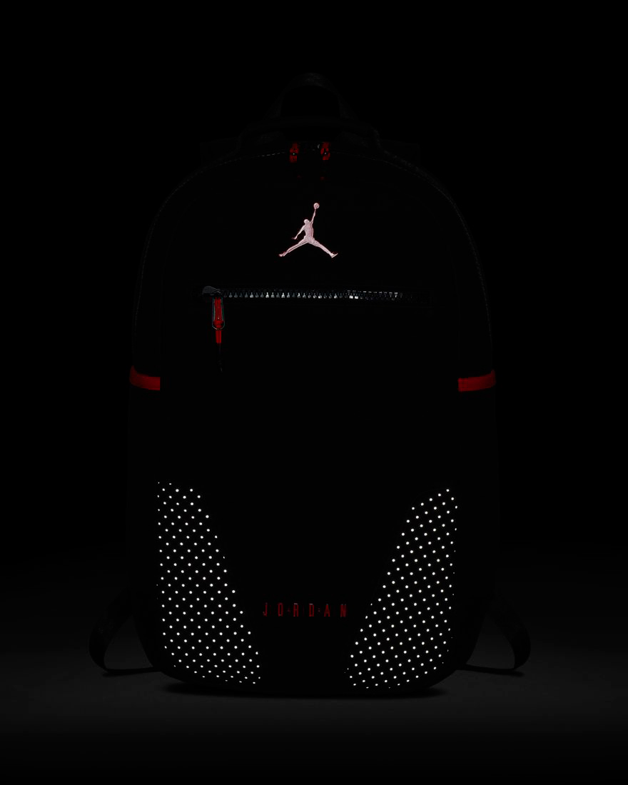 air-jordan-6-black-infrared-2019-backpack-5
