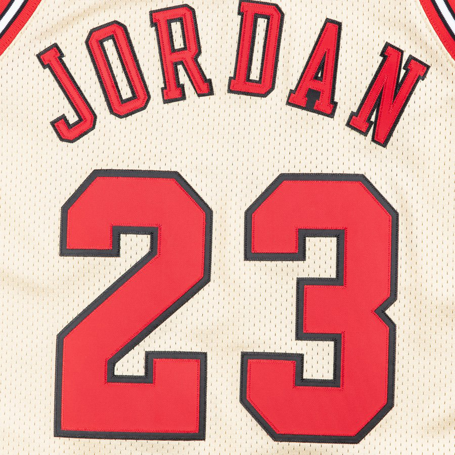 jordan-12-chinese-new-year-michael-jordan-gold-jersey-7