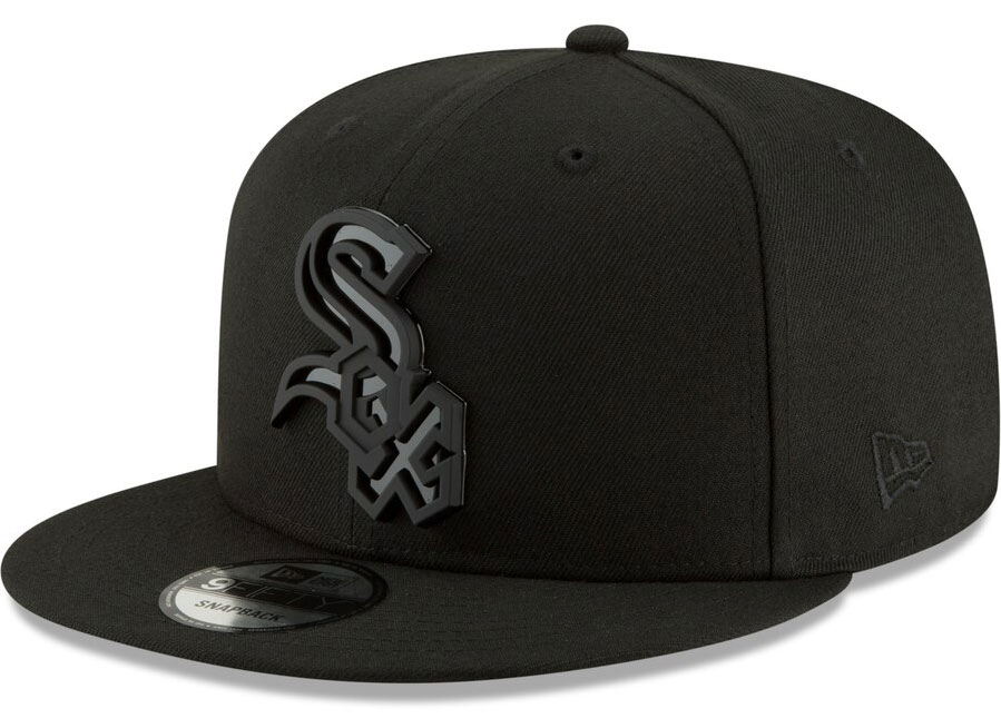 jordan-13-cap-and-gown-snapback-hat-chicago-white-sox