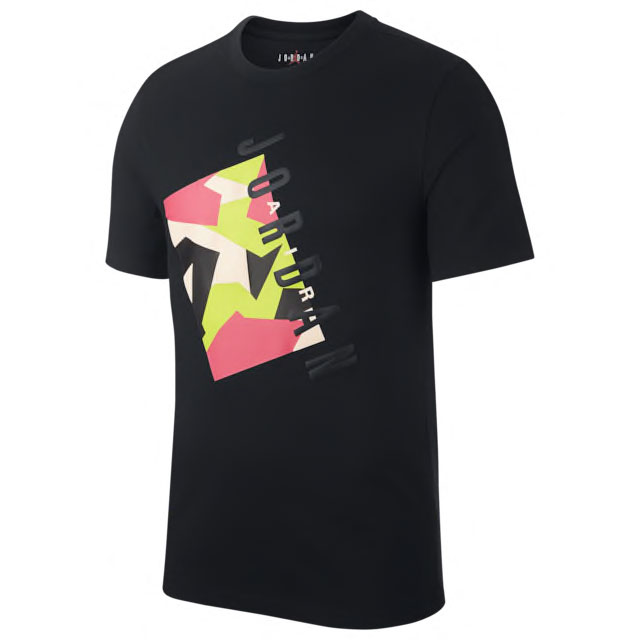 air-jordan-1-mid-hyper-pink-sneaker-tee-shirt-3