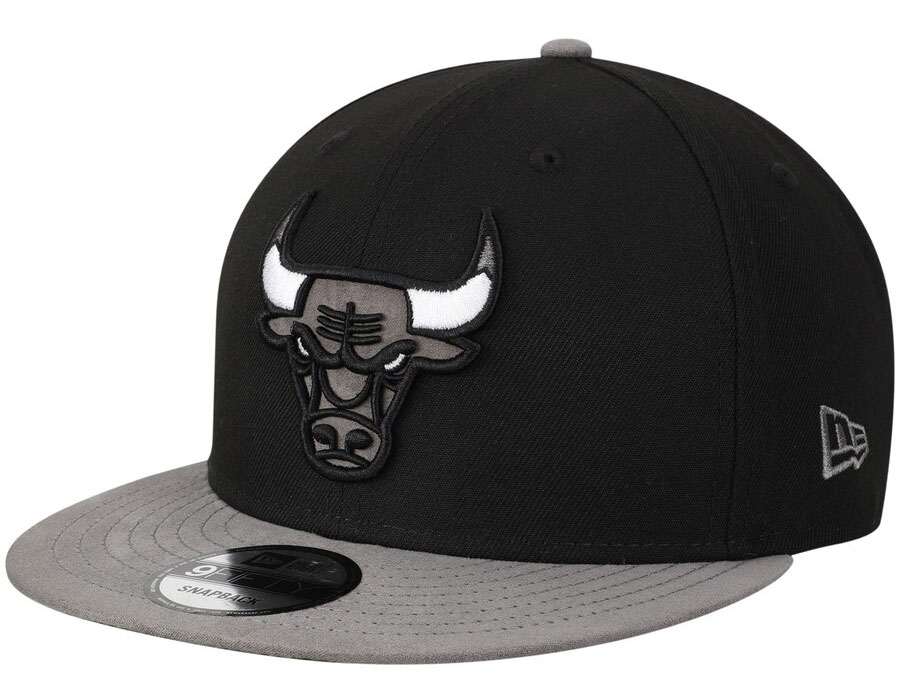 jordan-3-tinker-black-cement-snapback-bulls-hat