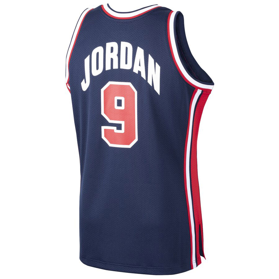 michael-jordan-1992-dream-team-usa-jersey-2