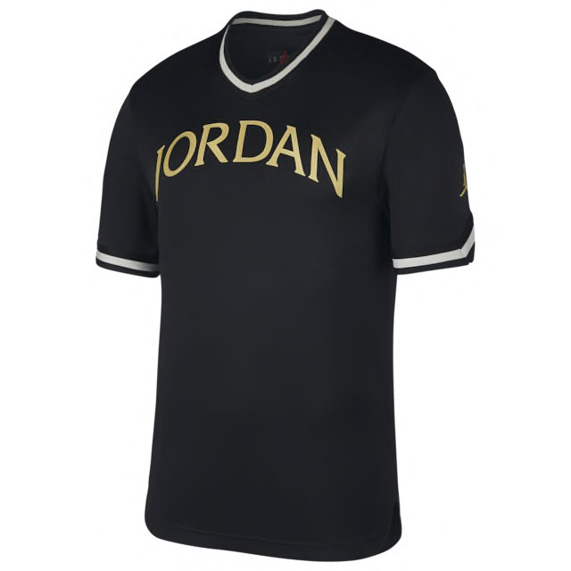 jordan-12-reverse-taxi-shirt-match