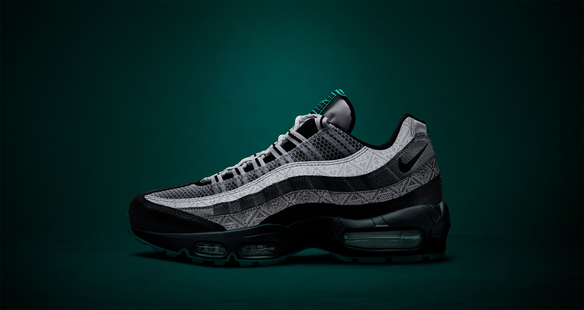 nike-air-max-95-day-of-the-dead-2