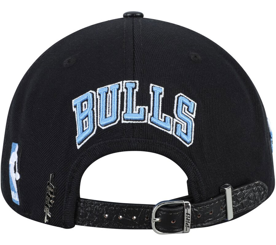 pro-standard-chicago-bulls-black-carolina-blue-hat-3