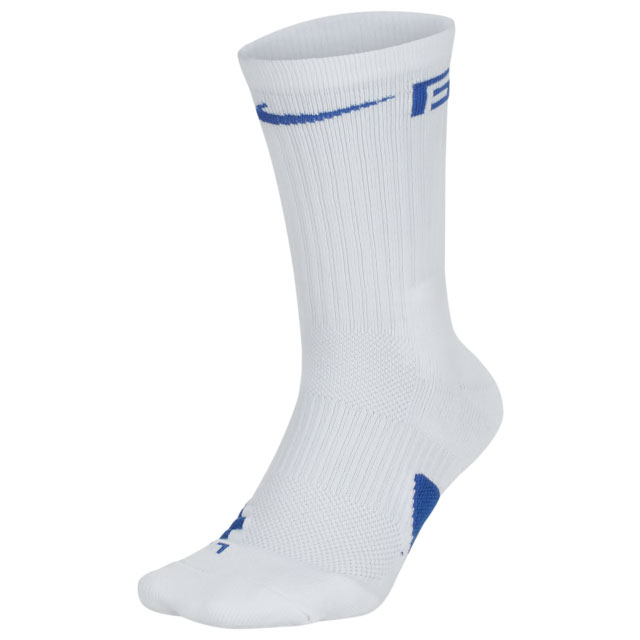 nike-giannis-freak-1-socks-white-blue-1