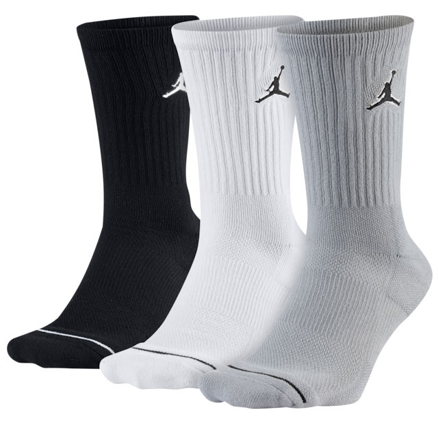 air-jordan-34-black-cat-basketball-socks
