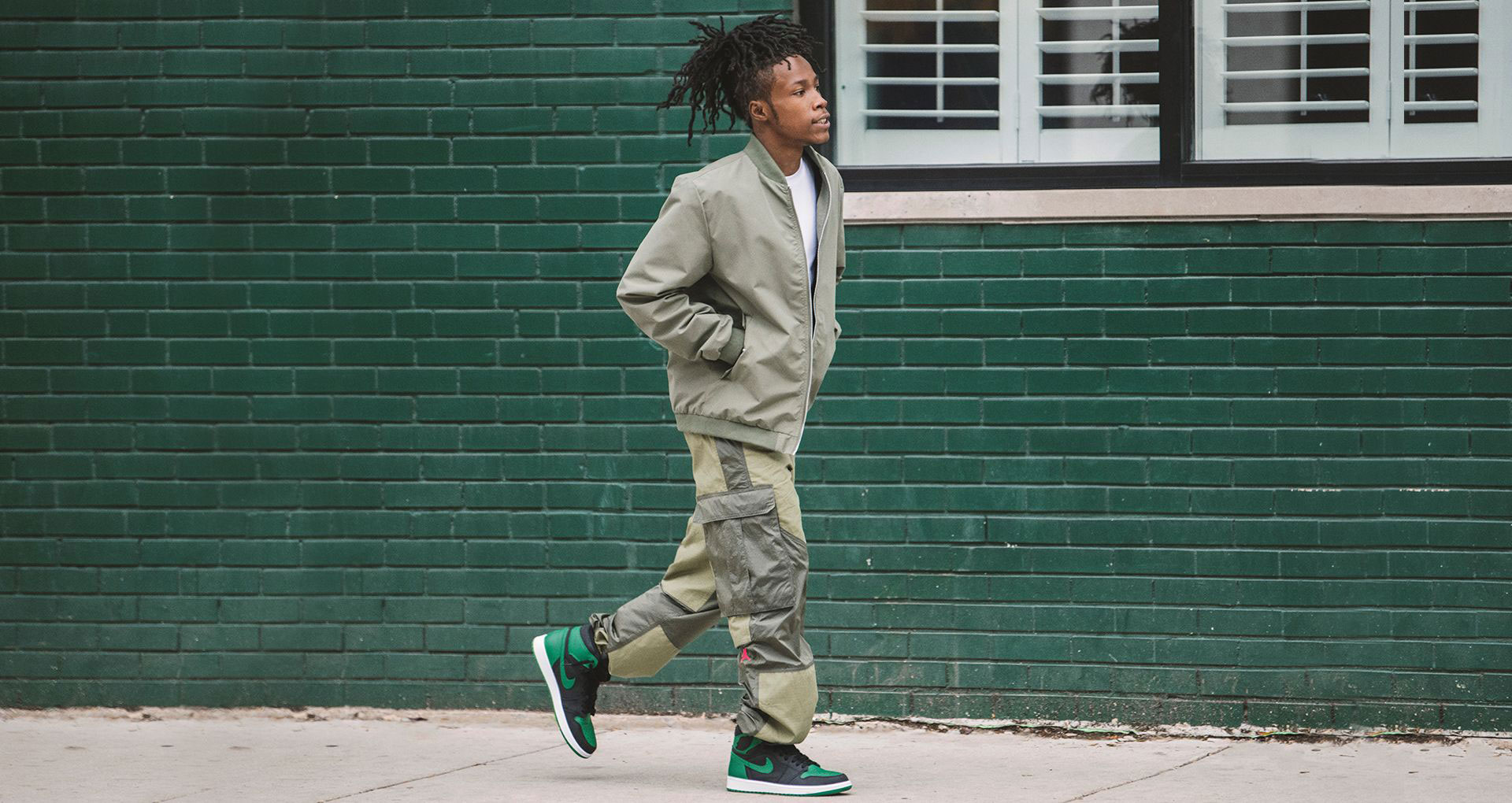 Air Jordan 1 Pine Green Sneaker Outfits 