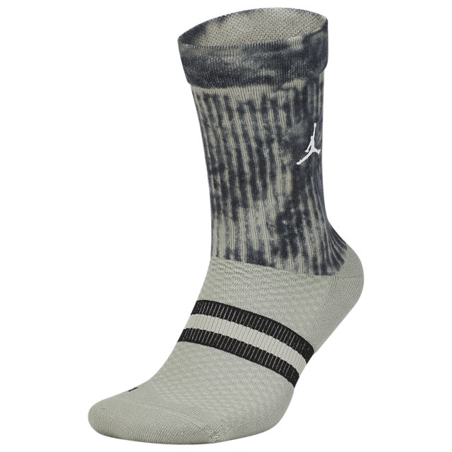 jordan-black-cat-socks