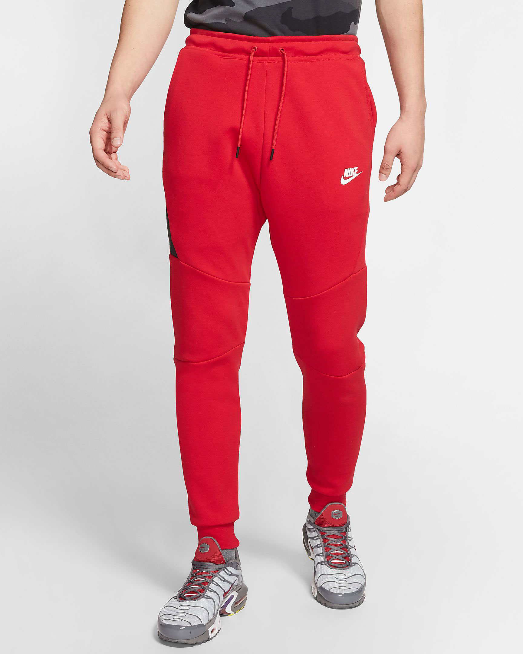 red nike tech fit