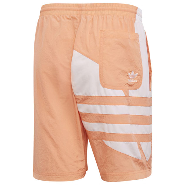 adidas-originals-coral-big-trefoil-shorts-2