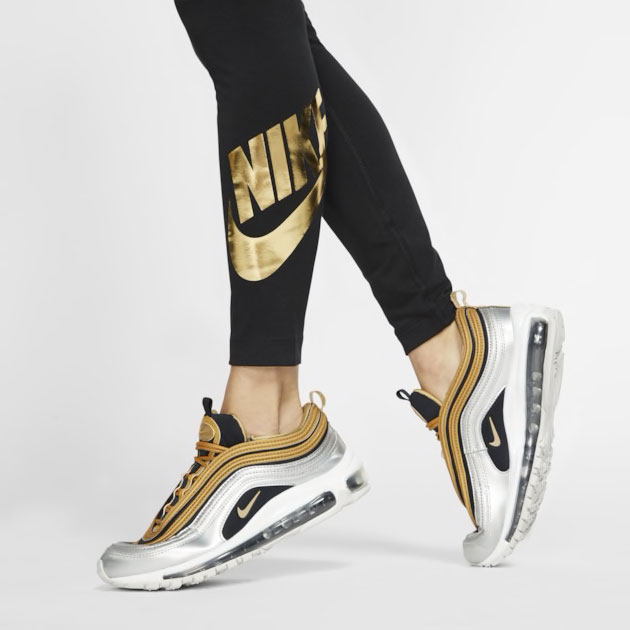 womens black and gold nike outfit