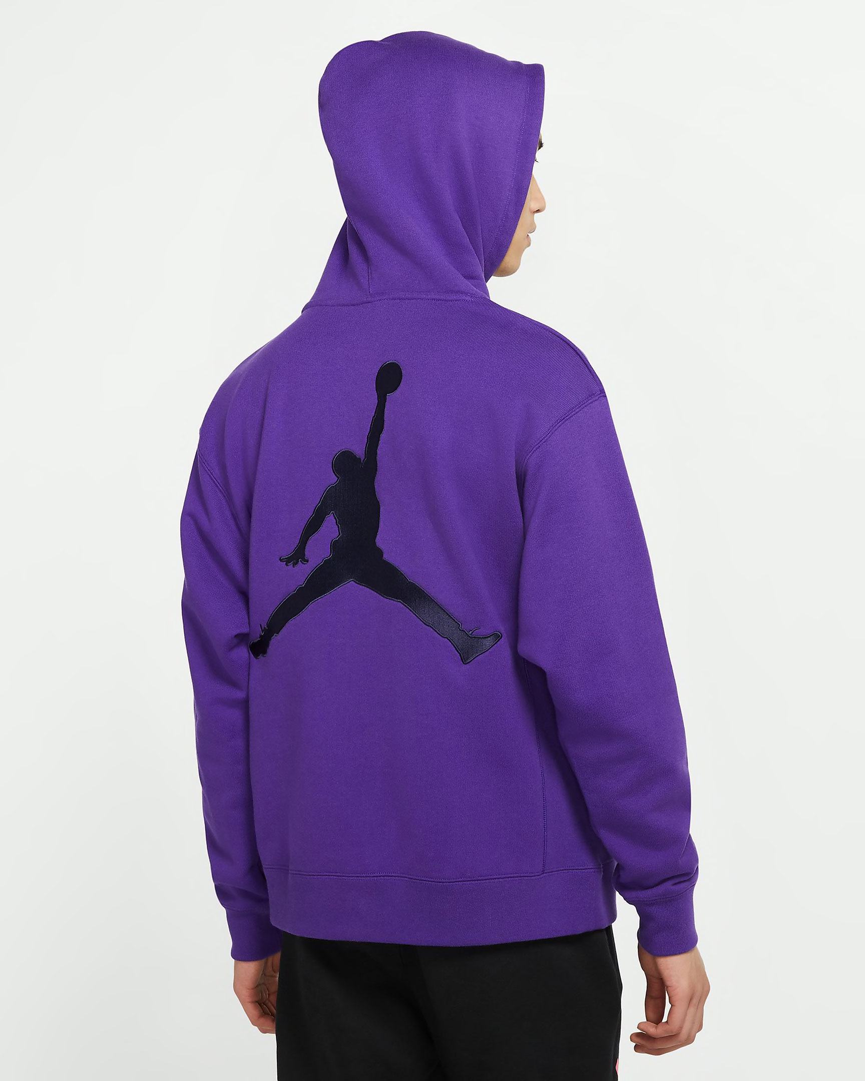 Air Jordan 1 High Court Purple Outfits 