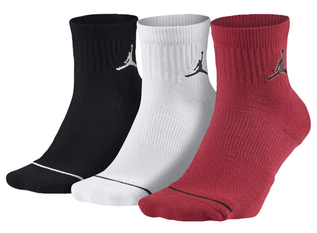 jordan-11-low-concord-bred-socks-match-5