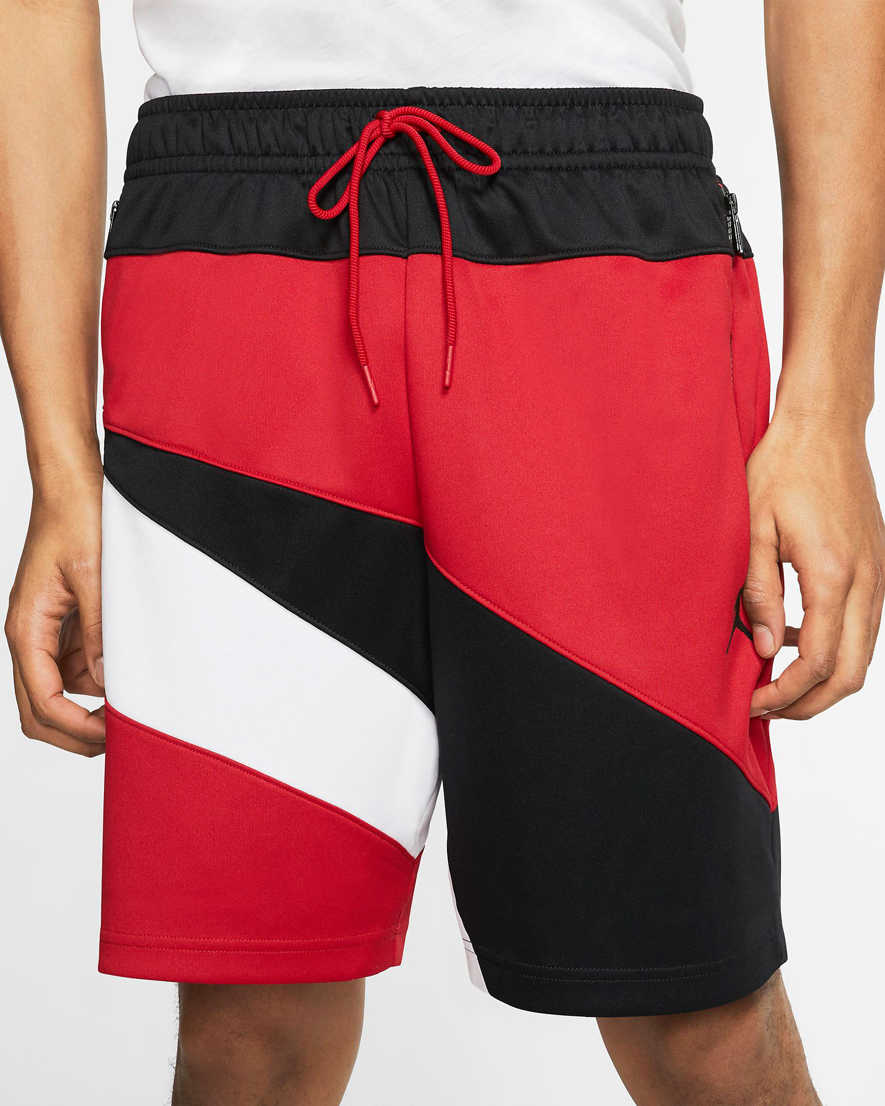 air-jordan-4-red-metallic-matching-shorts-2