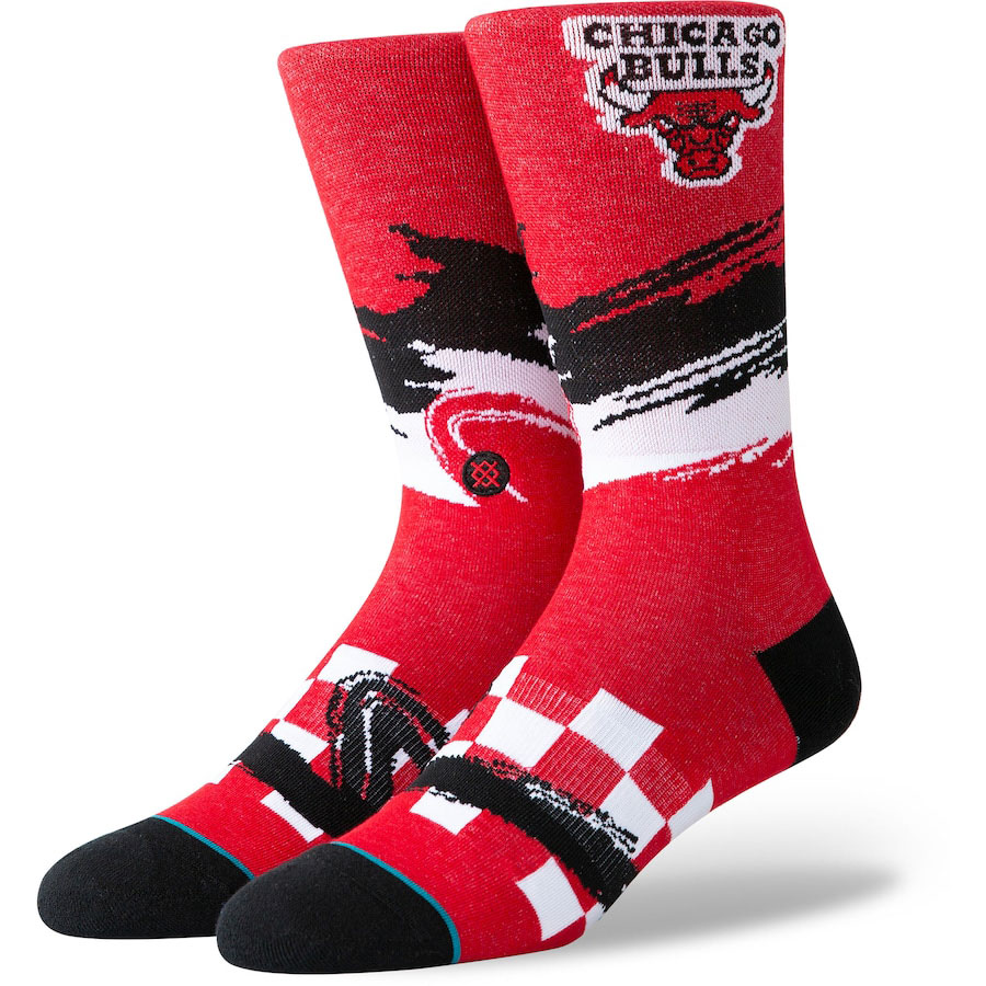 fire-red-jordan-5-stance-bulls-socks