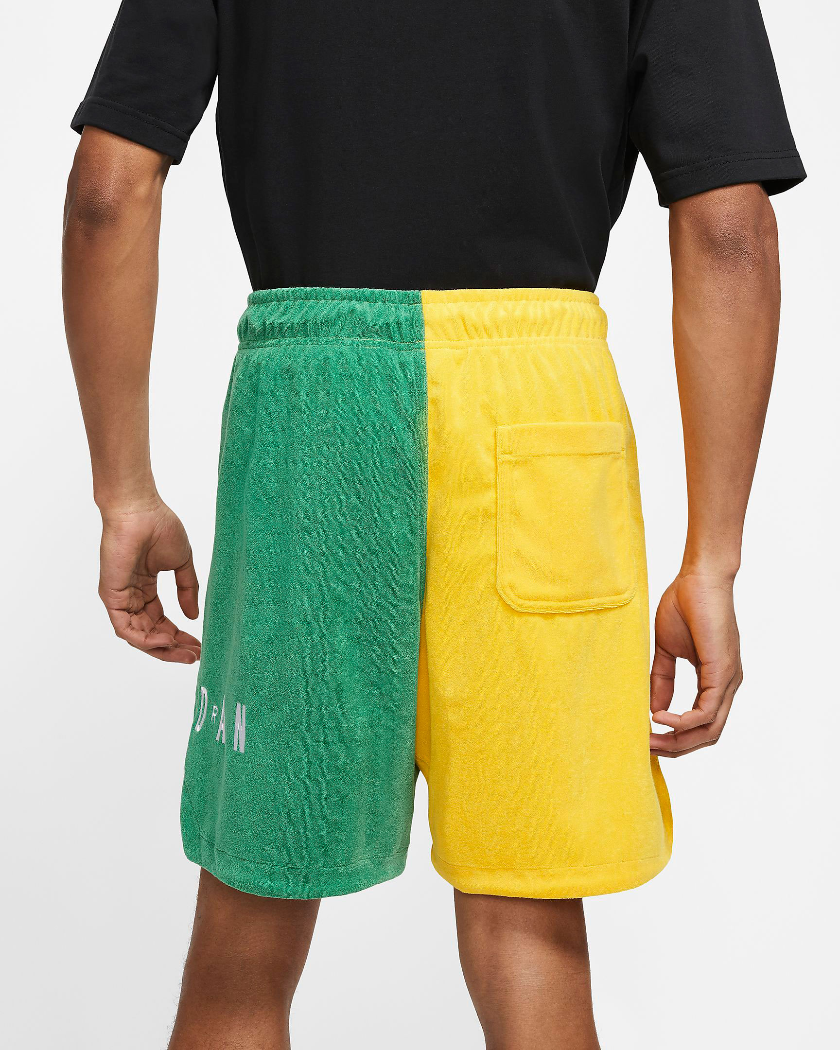 nike-dunk-low-brazil-shorts-match-3
