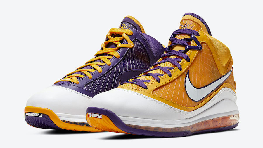 nike-lebron-7-media-day-lakers-where-to-buy