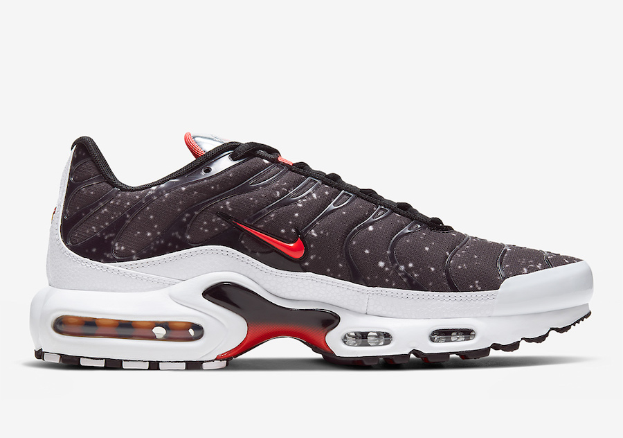 Nike-Air-Max-Plus-Supernova-Galaxy-CW6019-001-Release-Date-2