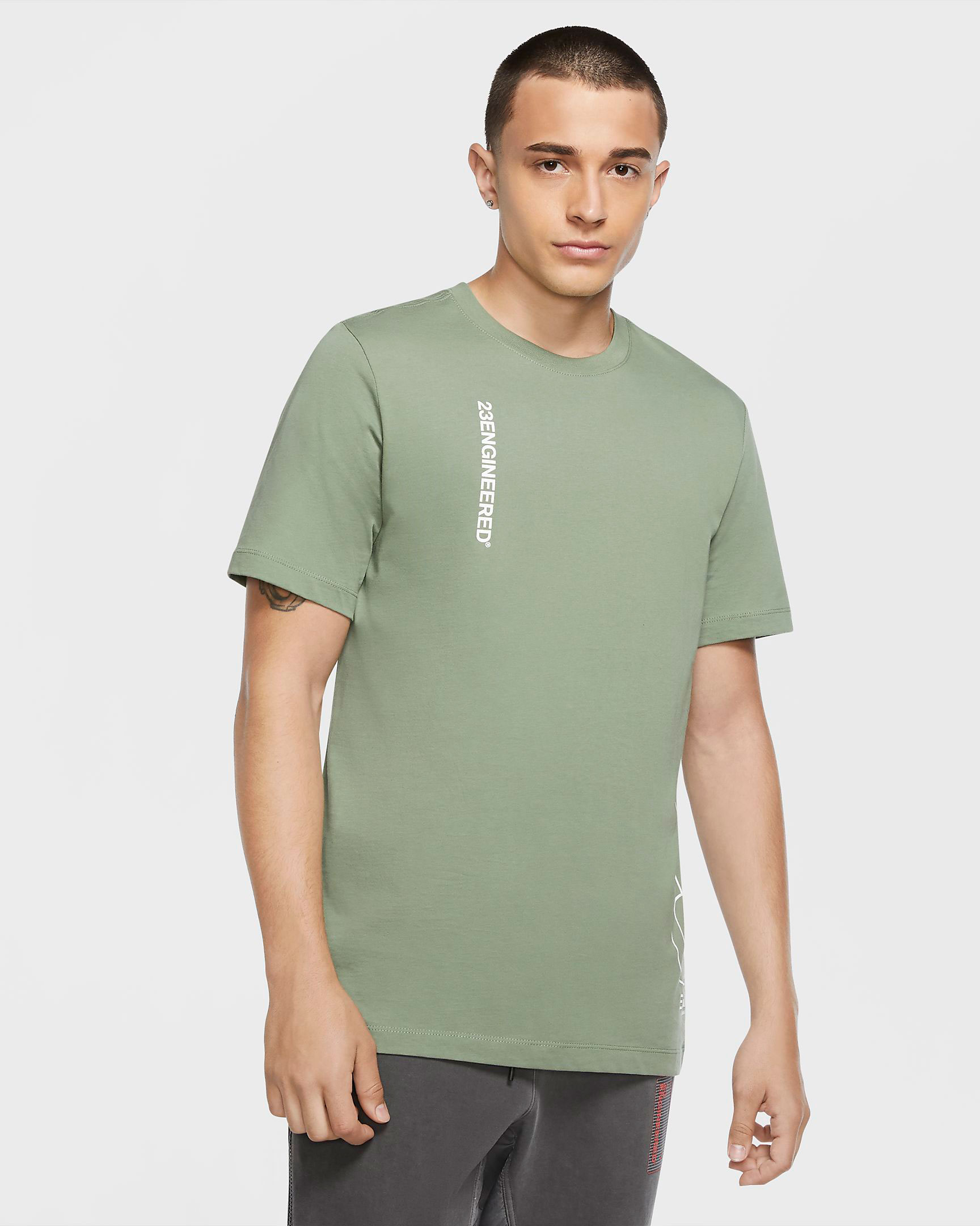 jordan-23-engineered-shirt-green-mauve-1