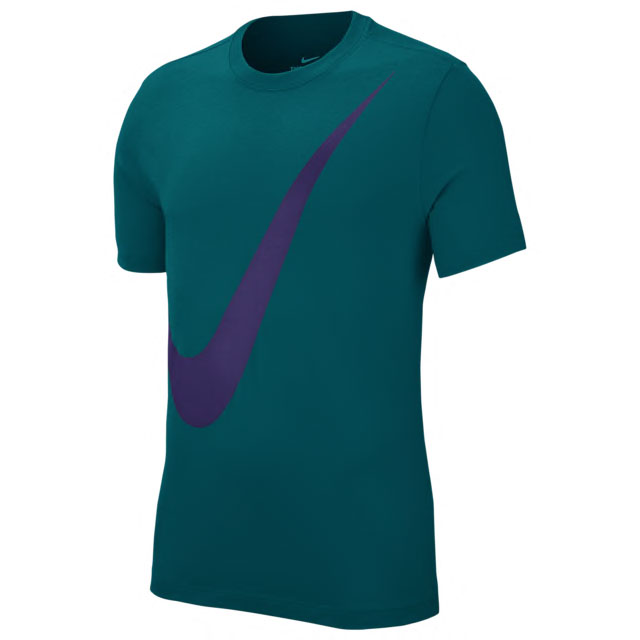 jordan-5-alternate-grape-purple-matching-nike-shirt